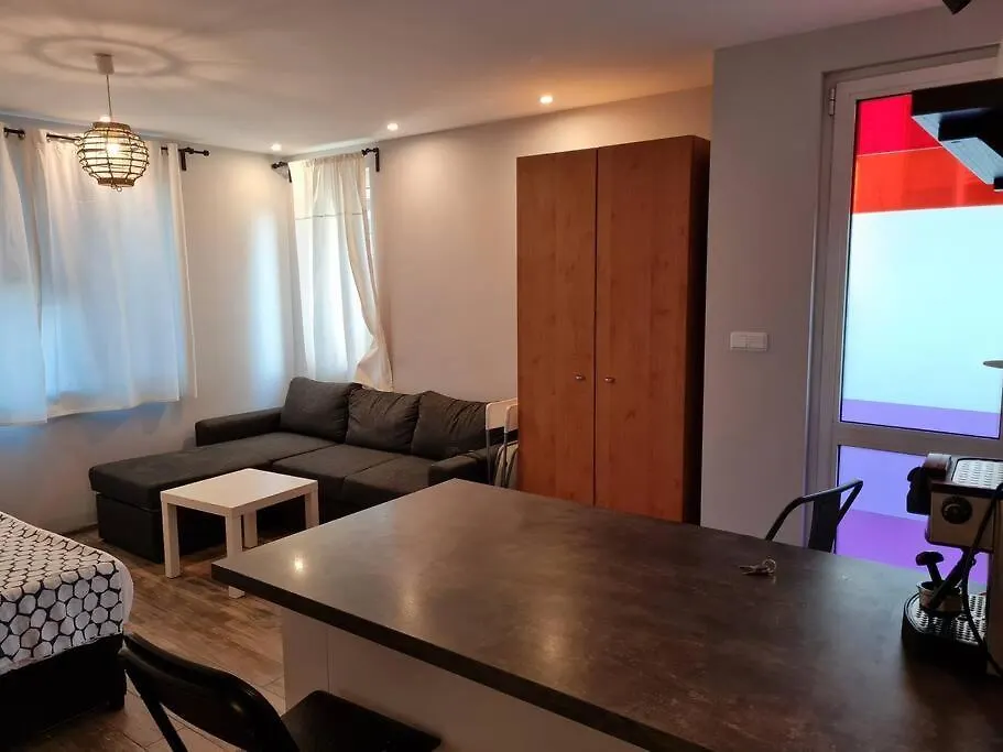 Apartment Studio Slavyanska Varna Bulgaria
